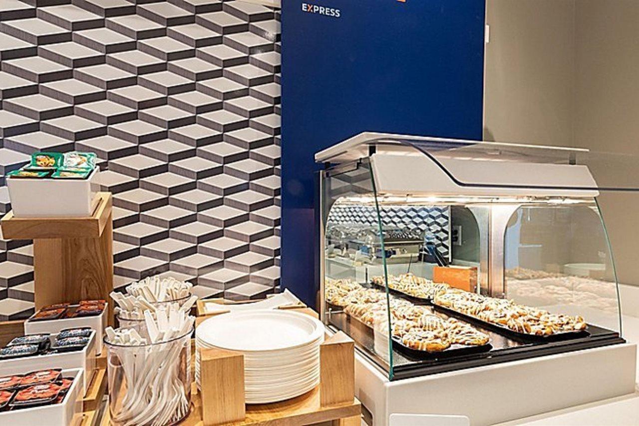 Holiday Inn Express Nyc Chelsea - Nomad Area By Ihg 3* New York