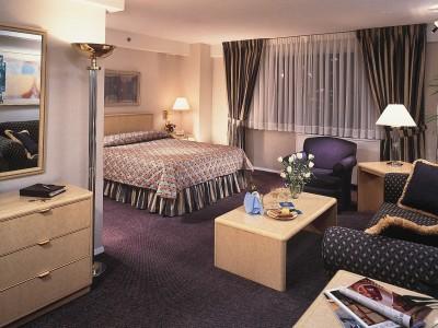 Eastgate Tower Hotel