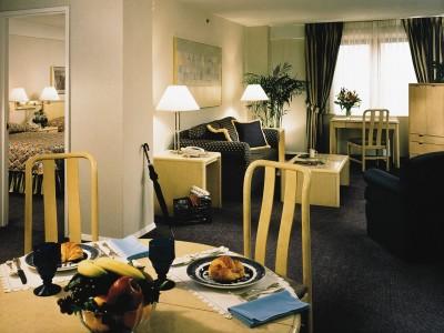 Eastgate Tower Hotel 3*