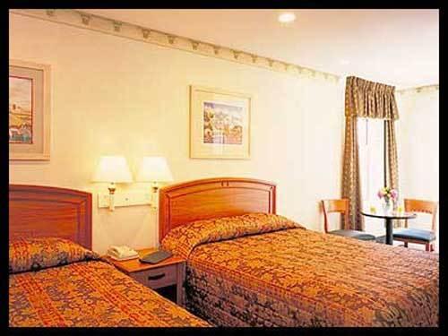 The At Hotel New York