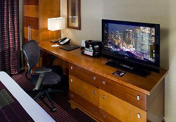 Fairfield By Marriott Manhattan Times Square Hotel