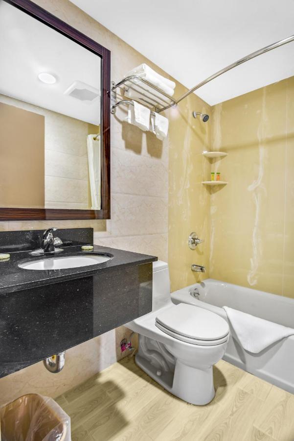 Hotel Brooklyn Broadway