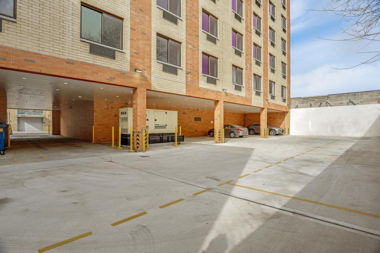 Hotel Brooklyn Broadway