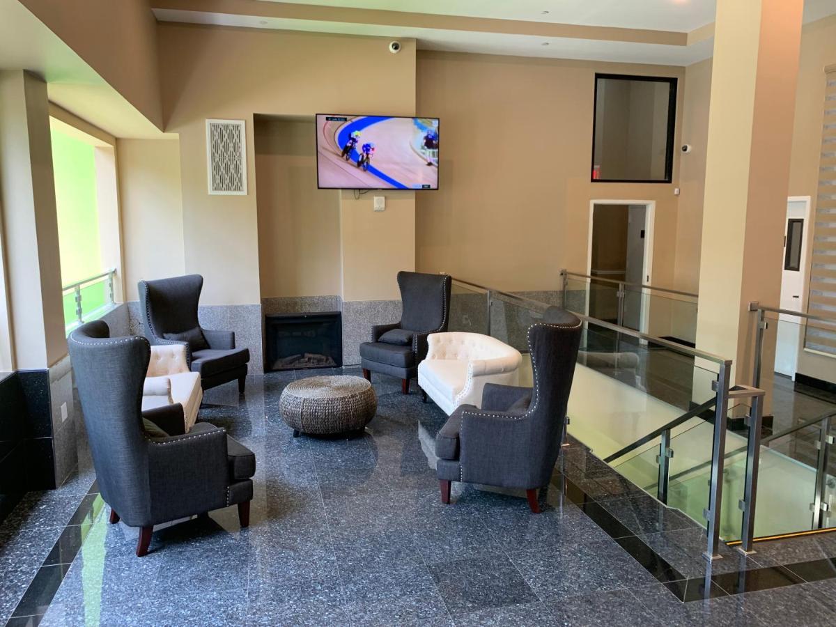 Hotel Astoria Delancy & 3*