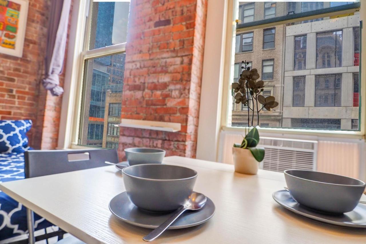 Hello Broadway * New York