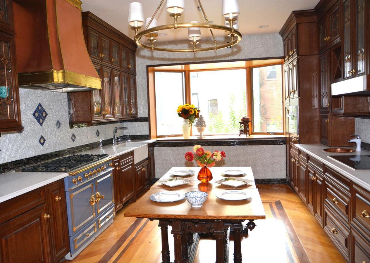 Bed & Breakfast Northern Lights Mansion New York