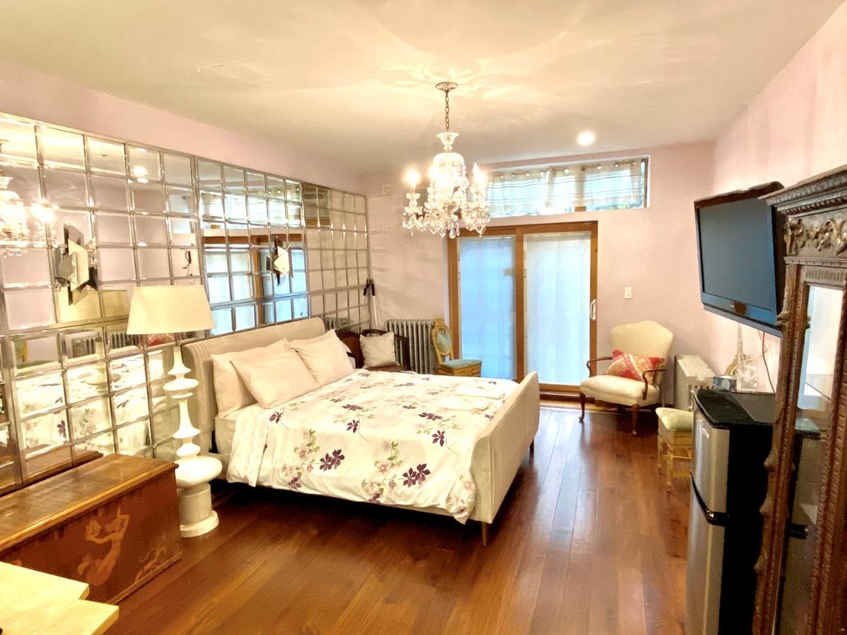 Northern Lights Mansion 4* New York