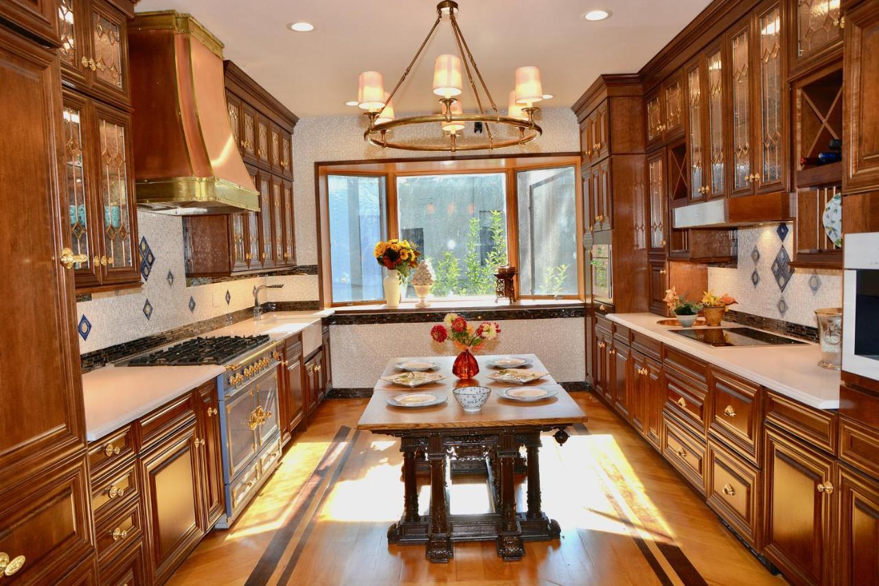 Bed & Breakfast Northern Lights Mansion New York