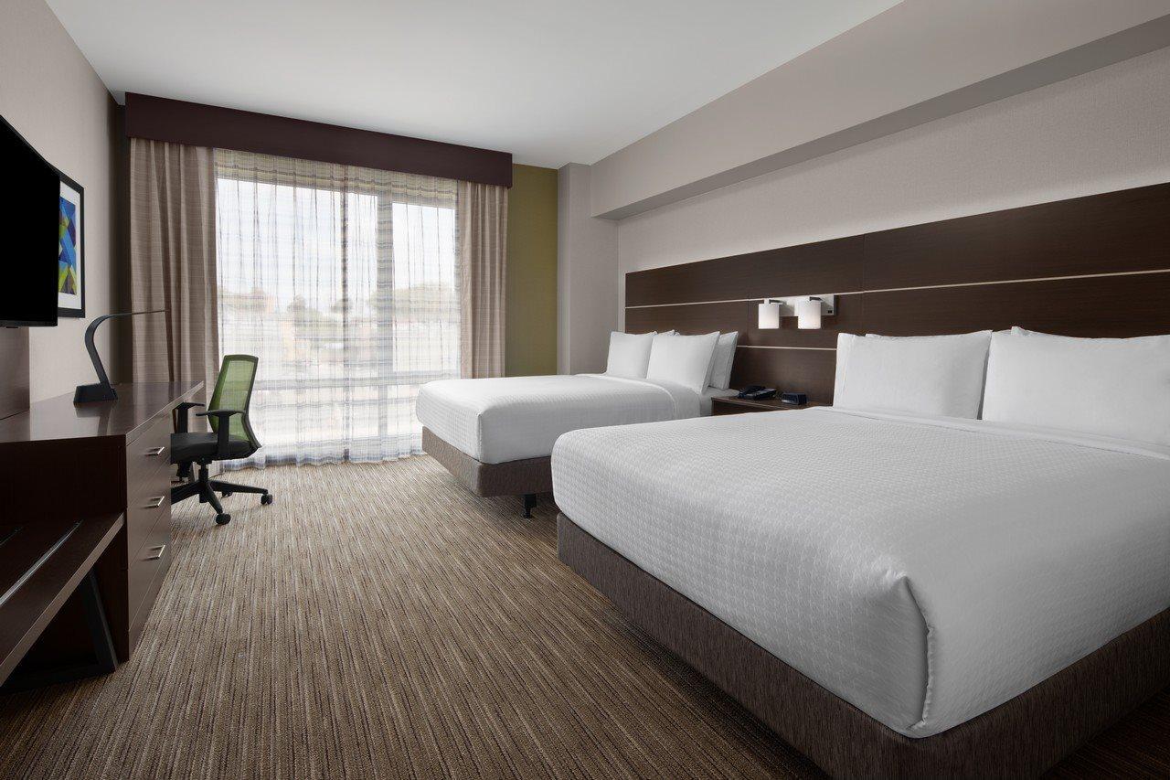 Express & Woodside Laguardia Airport Hotel 3*