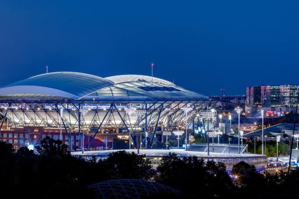 Apartment Luxurious Near Laguardia & Jfk *