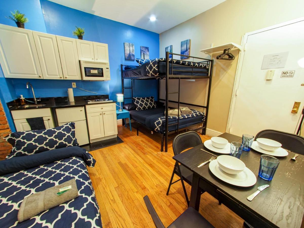 Hello Broadway * New York