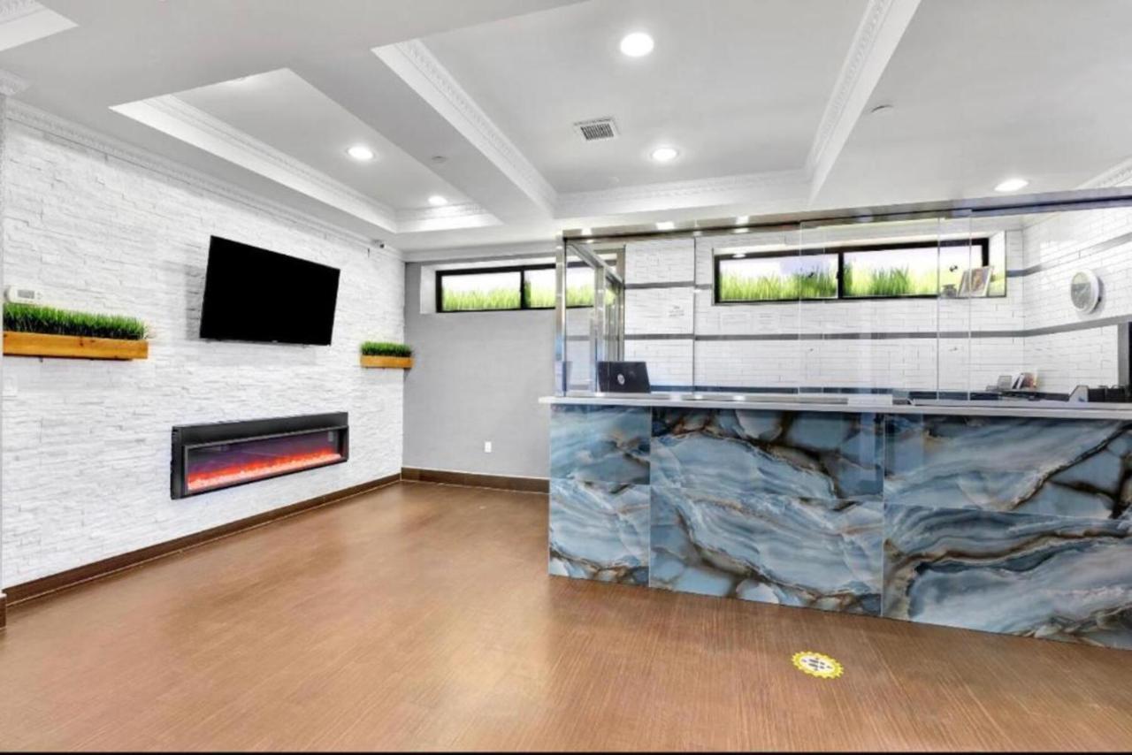 Pergola Jamaica Jfk New York