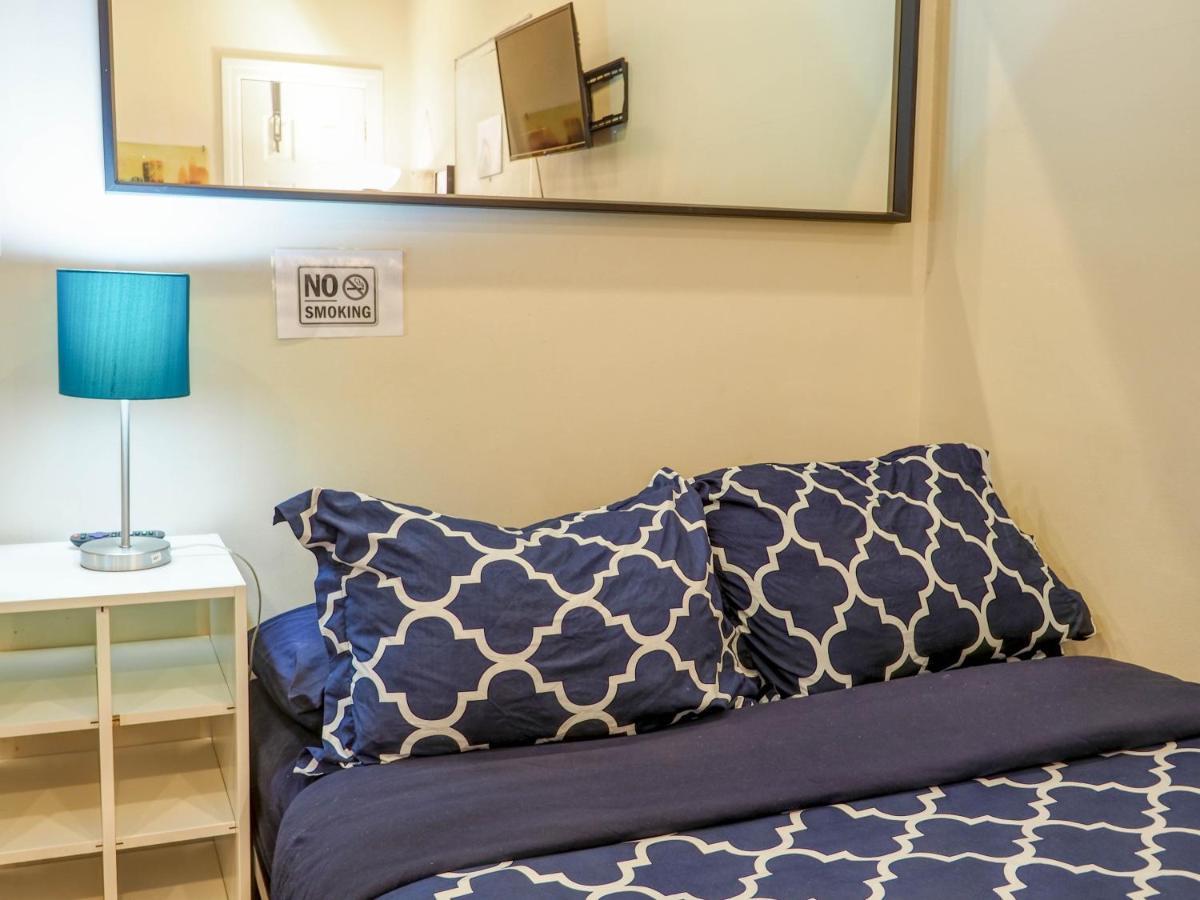 Hello Broadway * New York