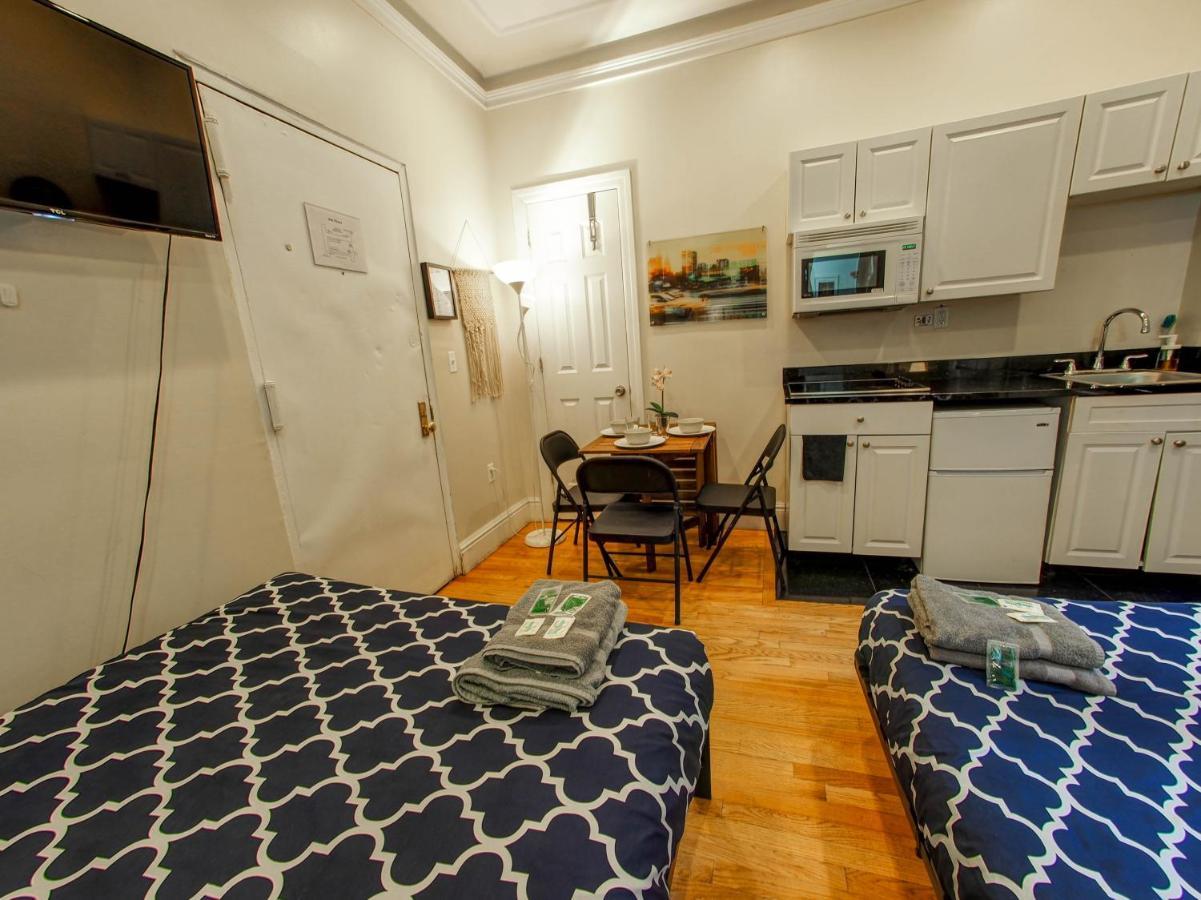 Apartment Hello Broadway