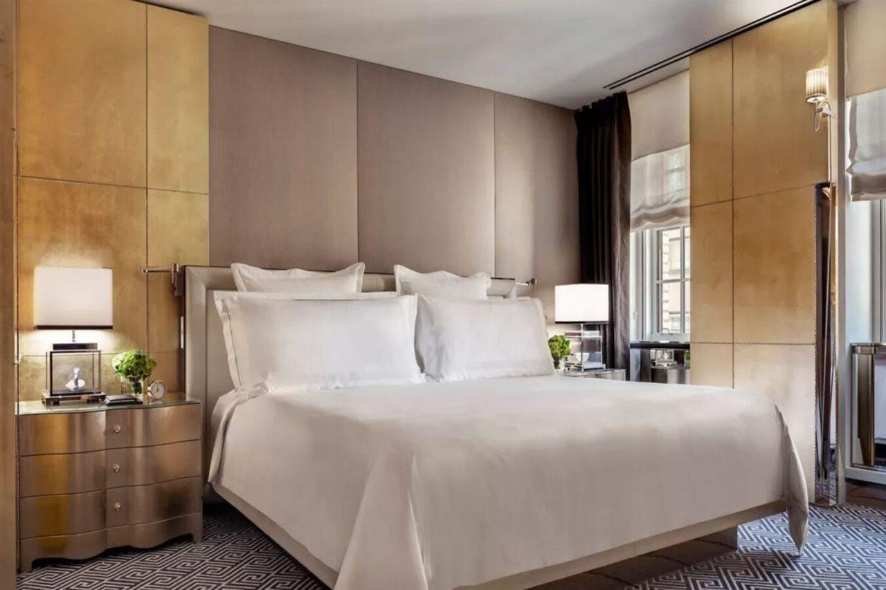 The Carlyle, A Rosewood Hotel