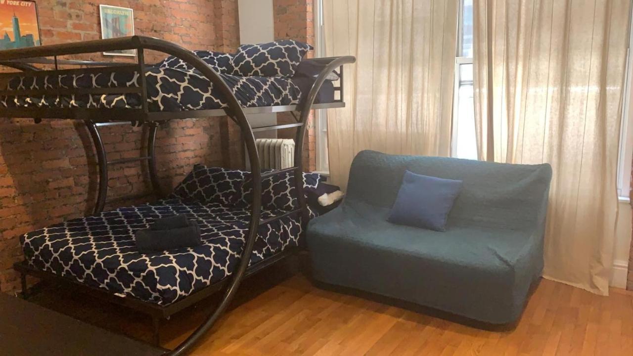 Apartment Hello Broadway