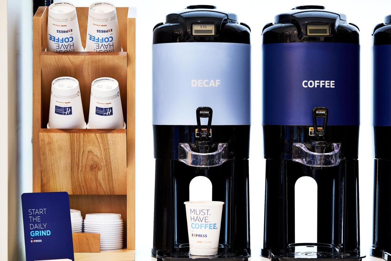 Express - Nyc Brooklyn - Sunset Park By Ihg