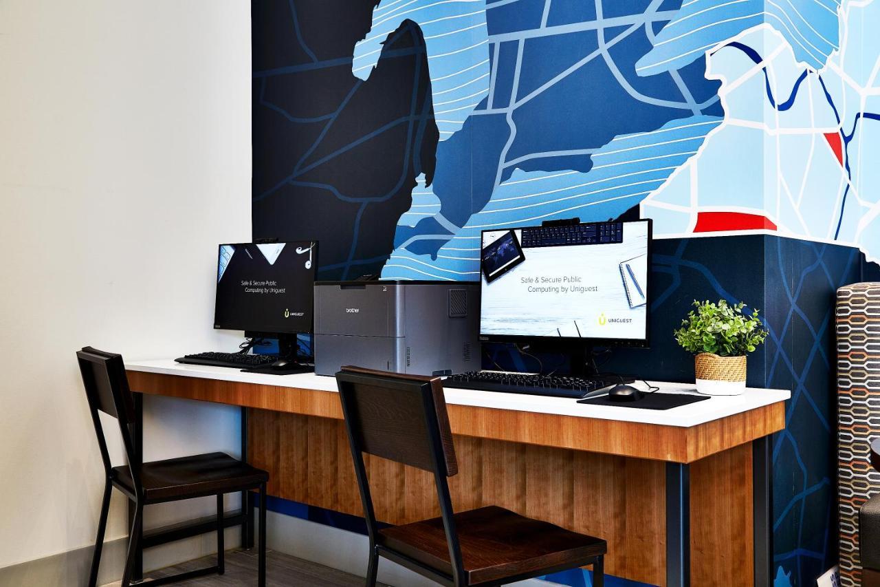 Express - Nyc Brooklyn - Sunset Park By Ihg