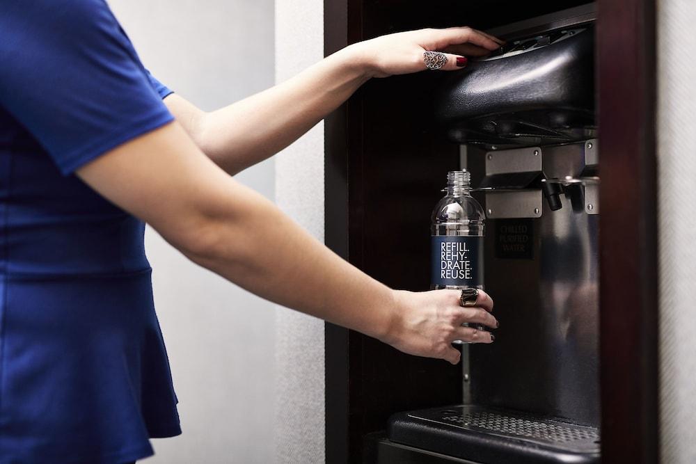 Newly Renovated At Club Quarters Times Square, 4*