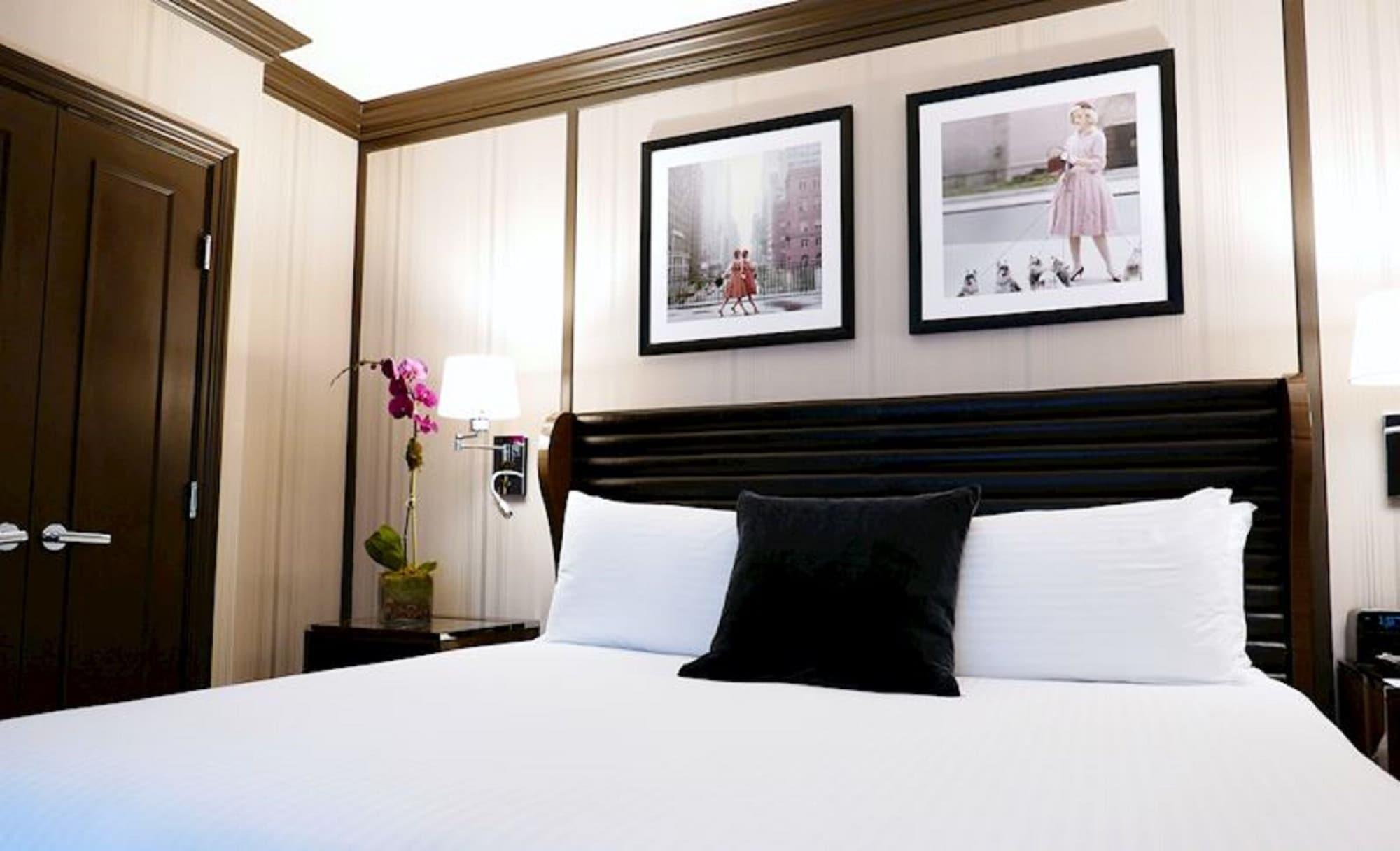 The Iroquois Times Square, A Small Luxury Hotel Hotel