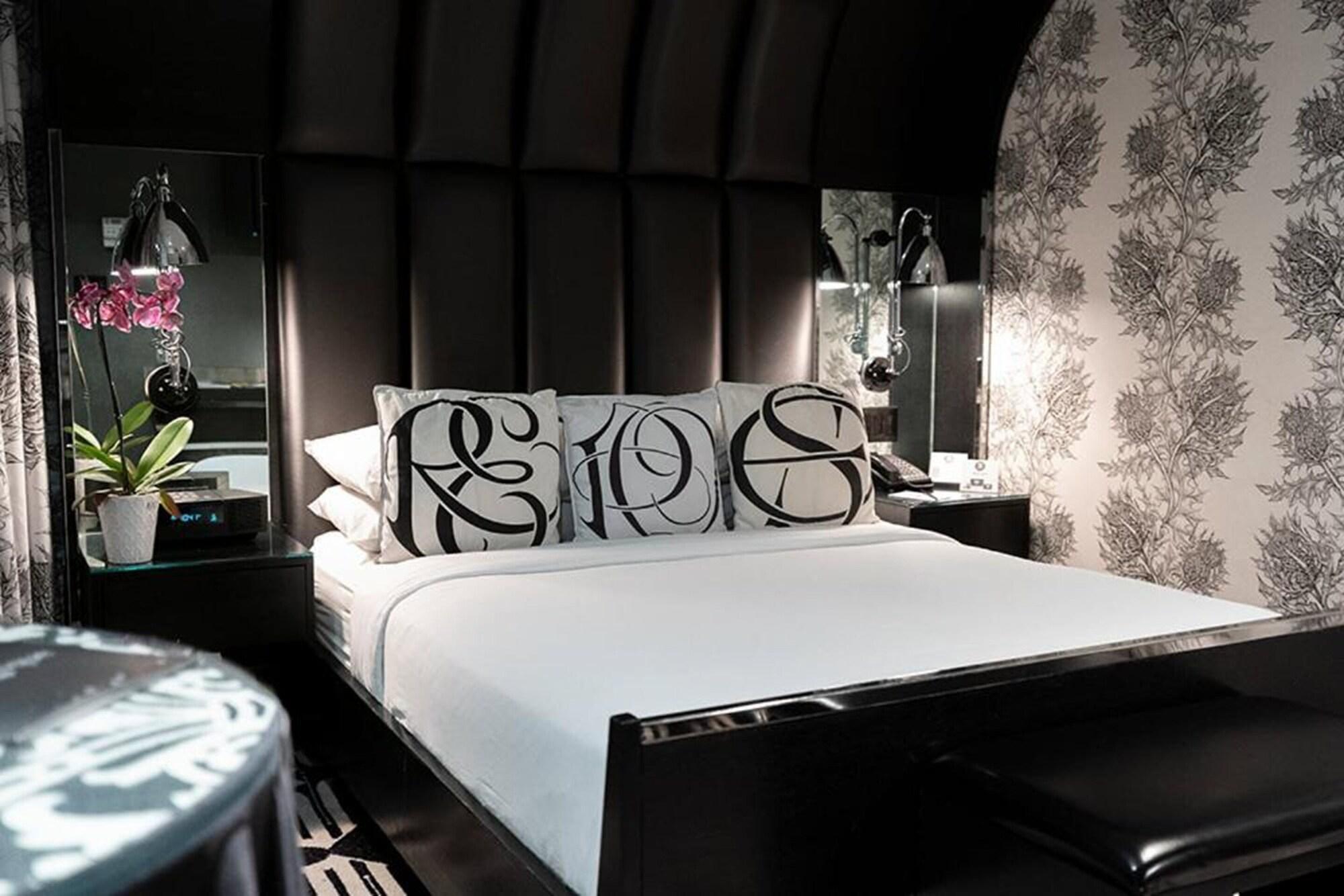 Night By Sb At Times Square Hotel 4*