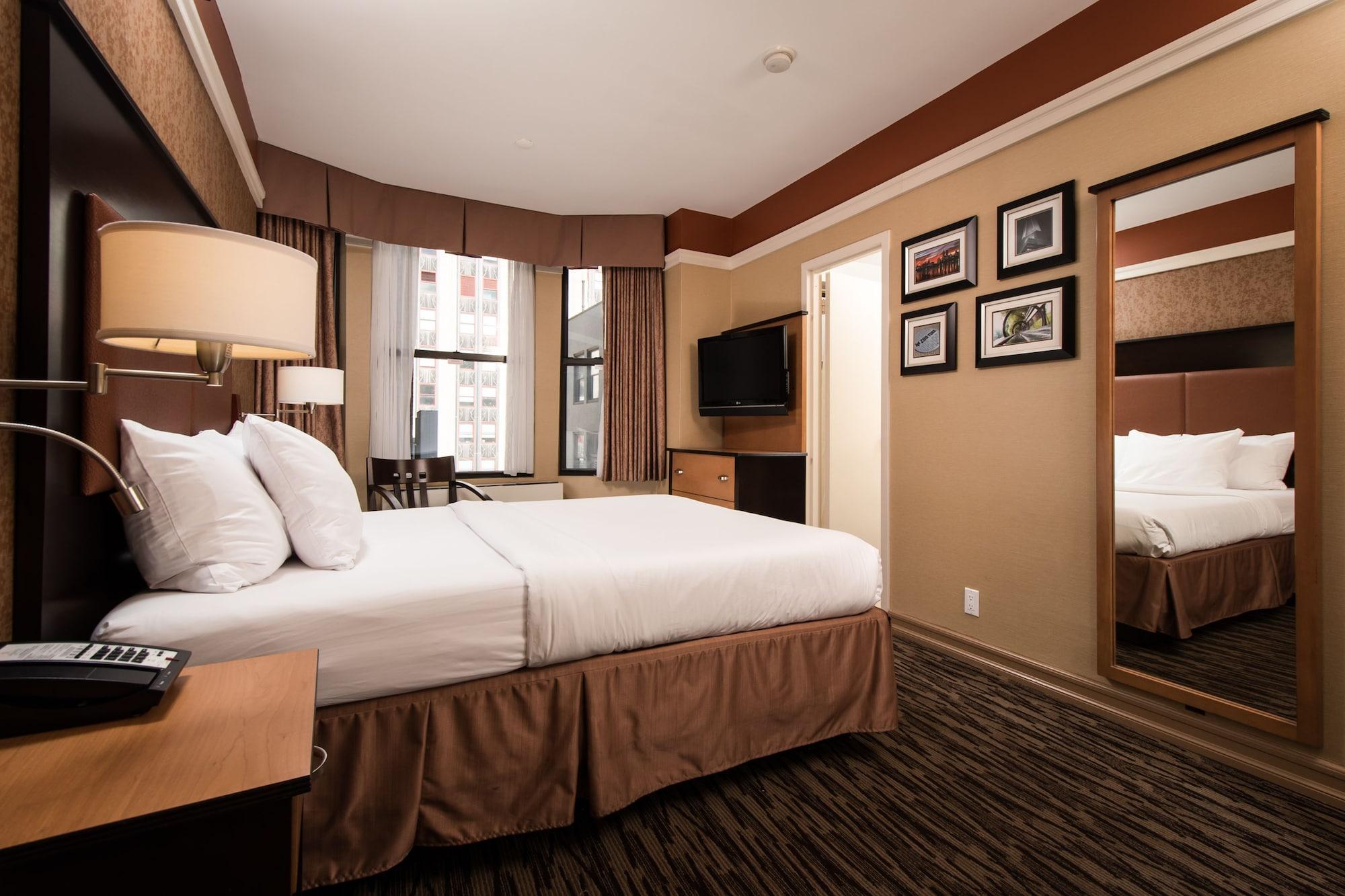 The At Fifth Avenue Hotel 3*