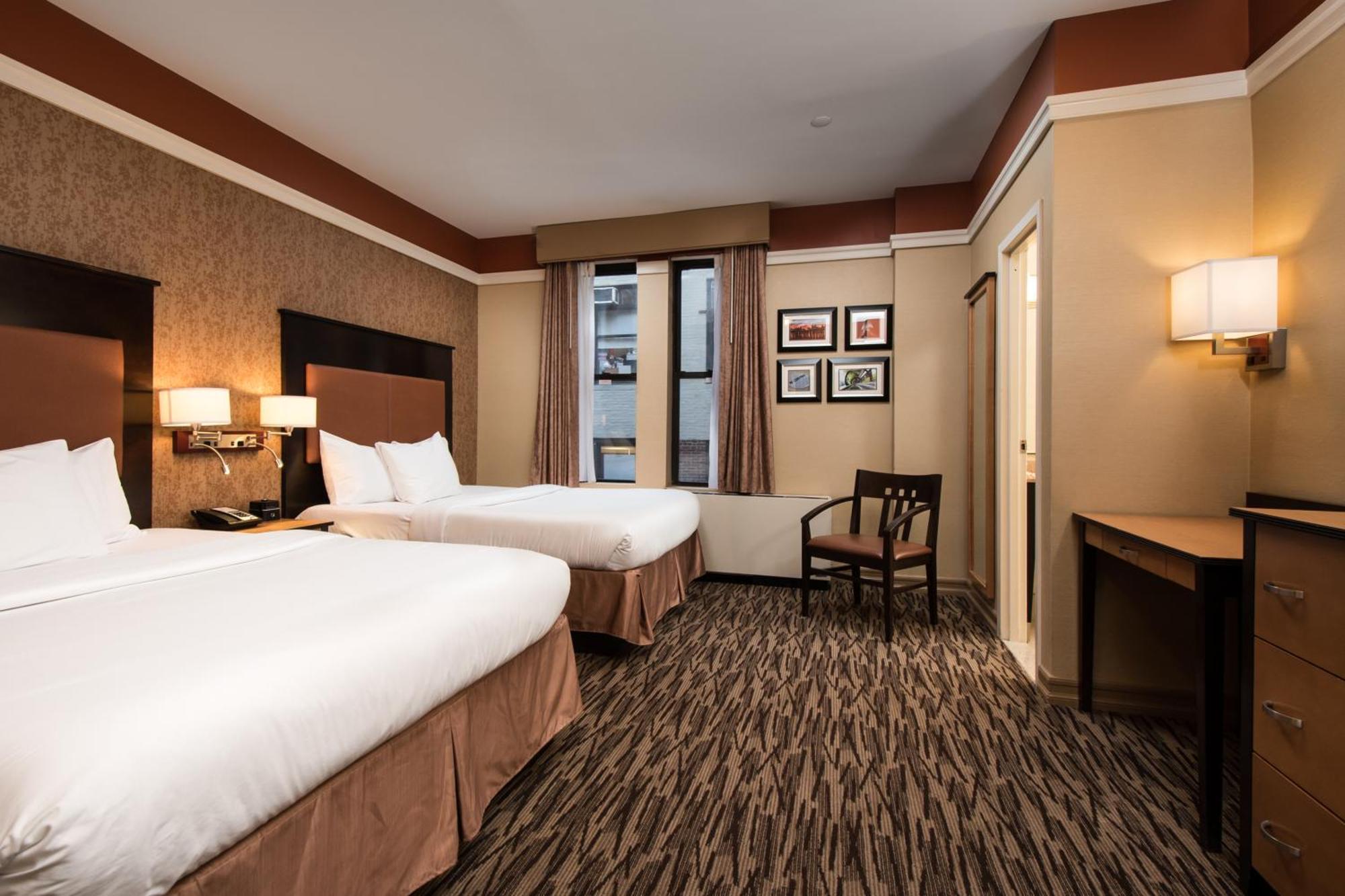 The At Fifth Avenue Hotel 3*