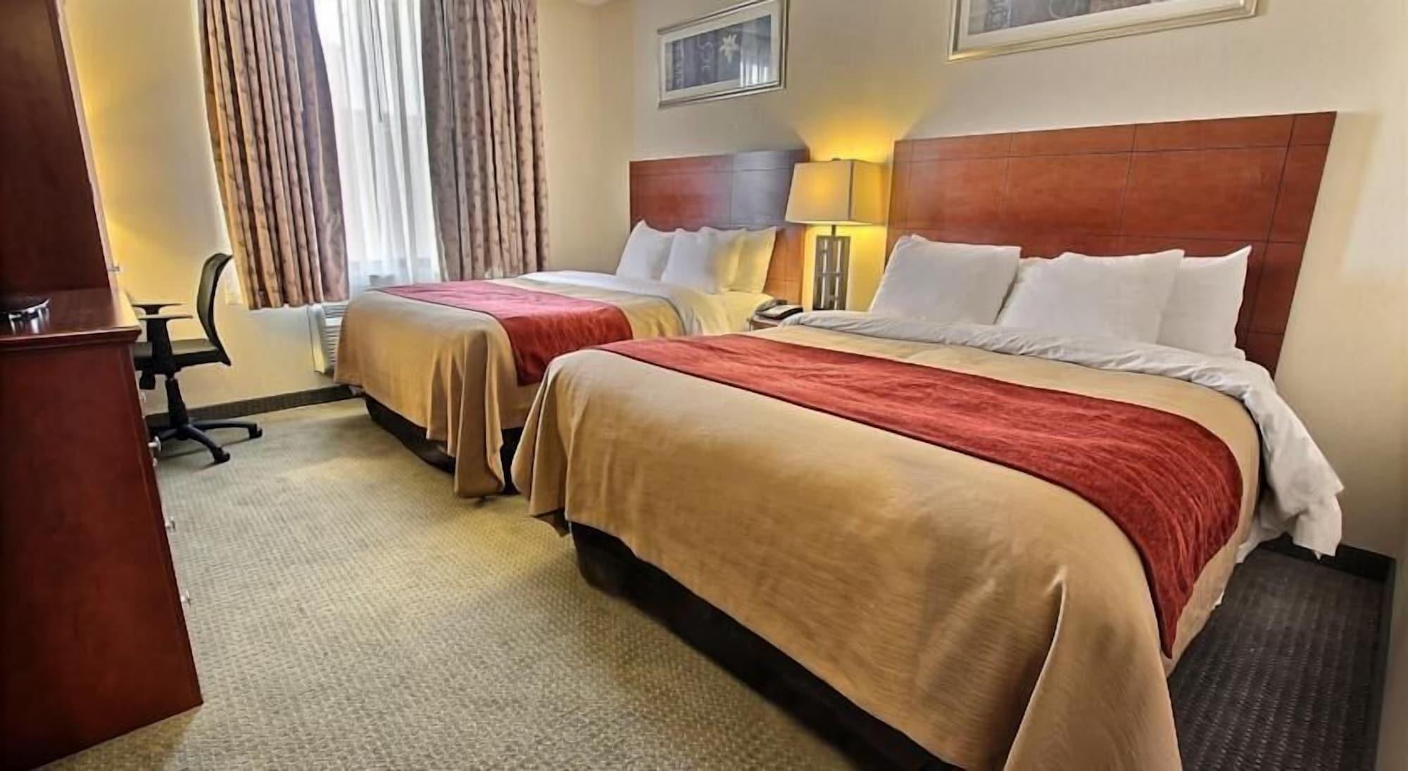 Comfort Inn 4*