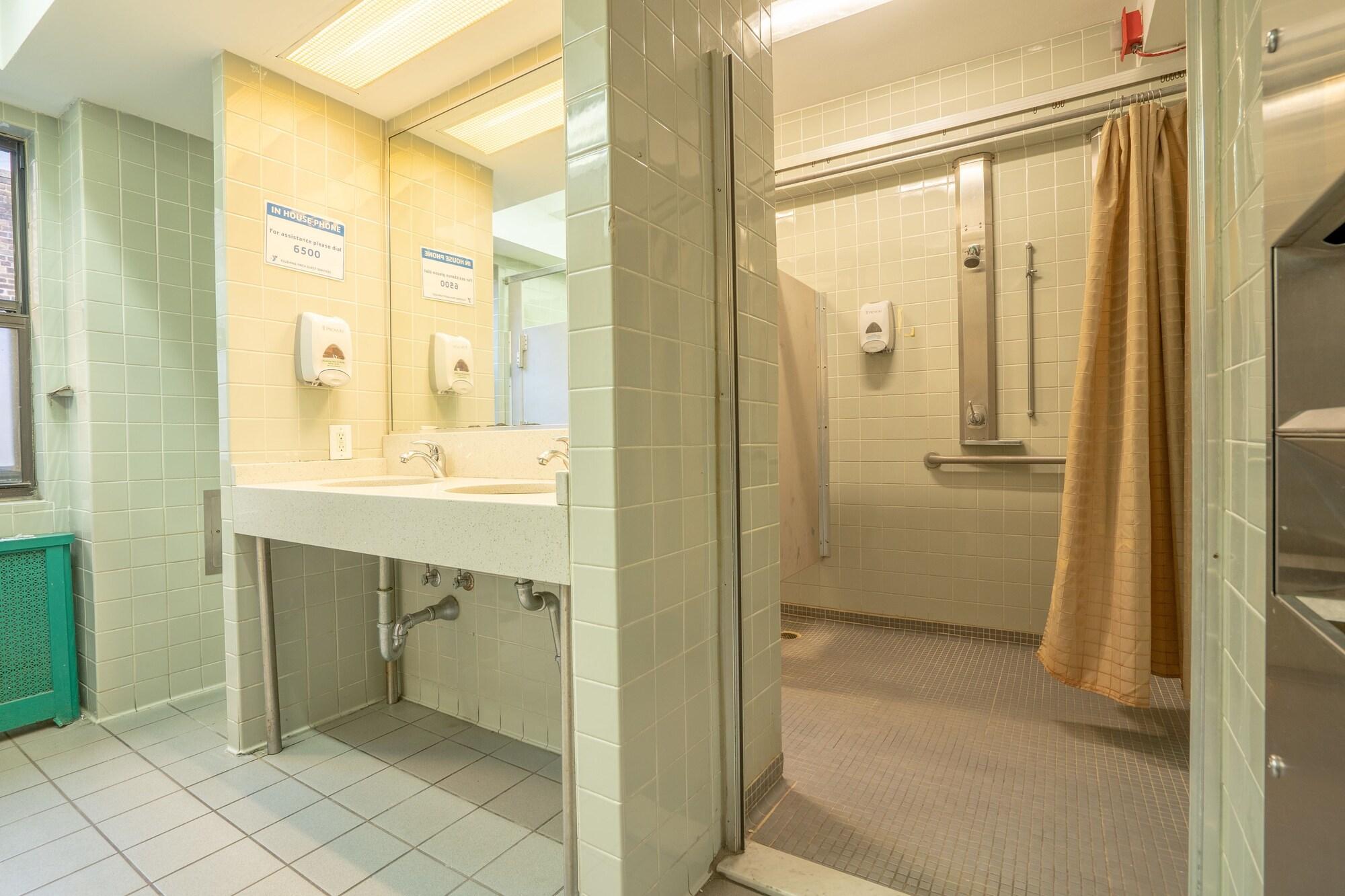 Flushing Ymca Hostel