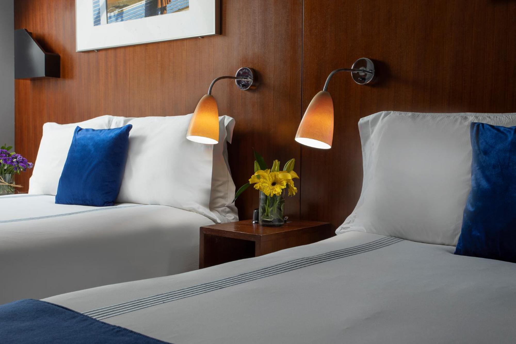 Hotel 6 Columbus Park New York