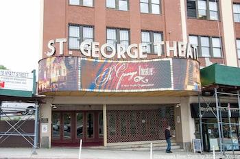 Hotel Fairfield & By Marriott Staten Island 3*