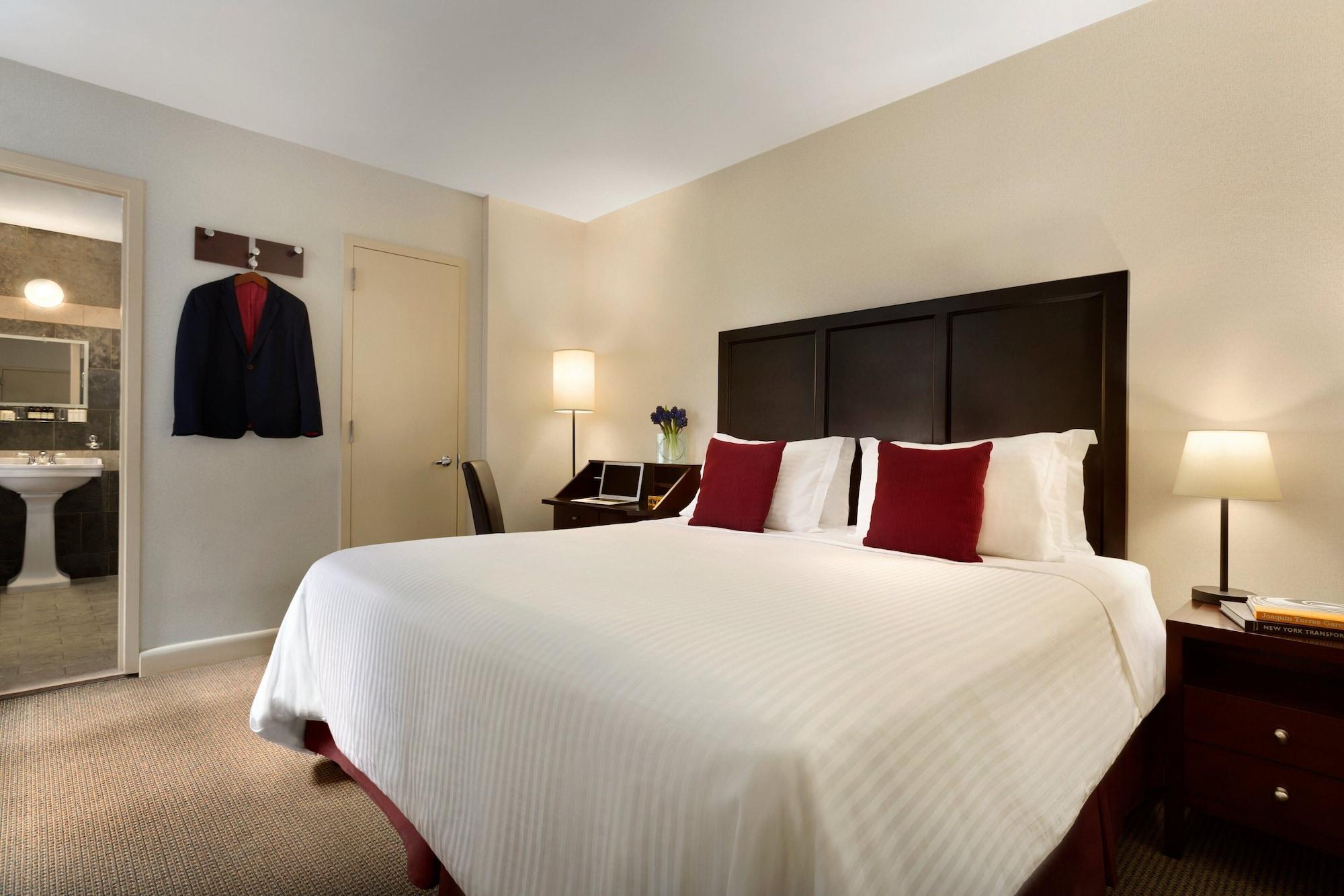 Washington Jefferson At Times Square Hotel 3*