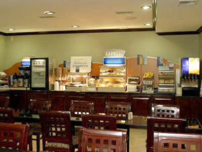 Hotel Express Kennedy Airport, An Ihg New York