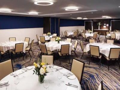 Hilton Brooklyn - Newly Renovated 4*