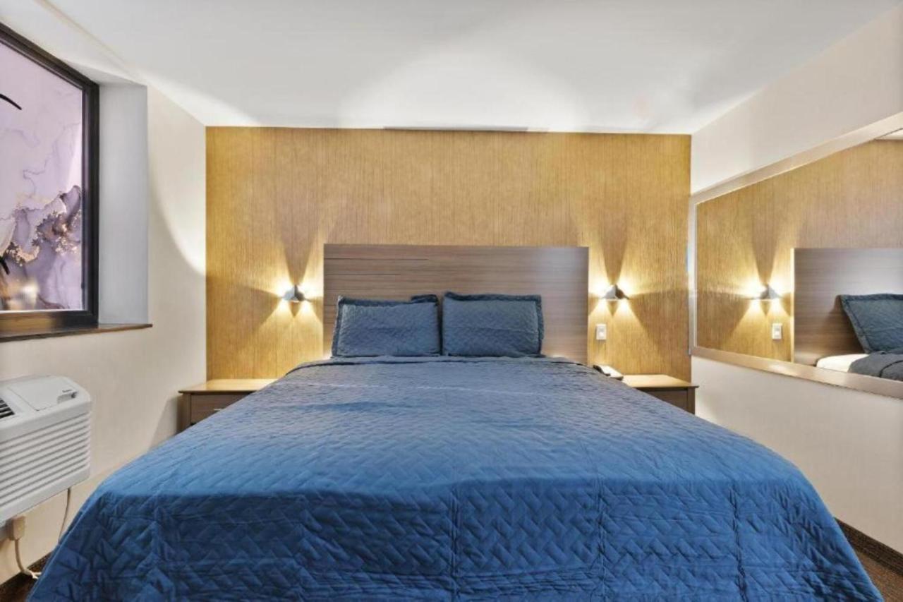 Casa Blanca Brooklyn Downtown 3*