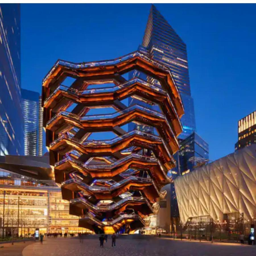 Modern With Strategic Location In *