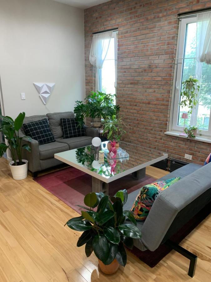 Urban Jungle Oasis In Queens! *