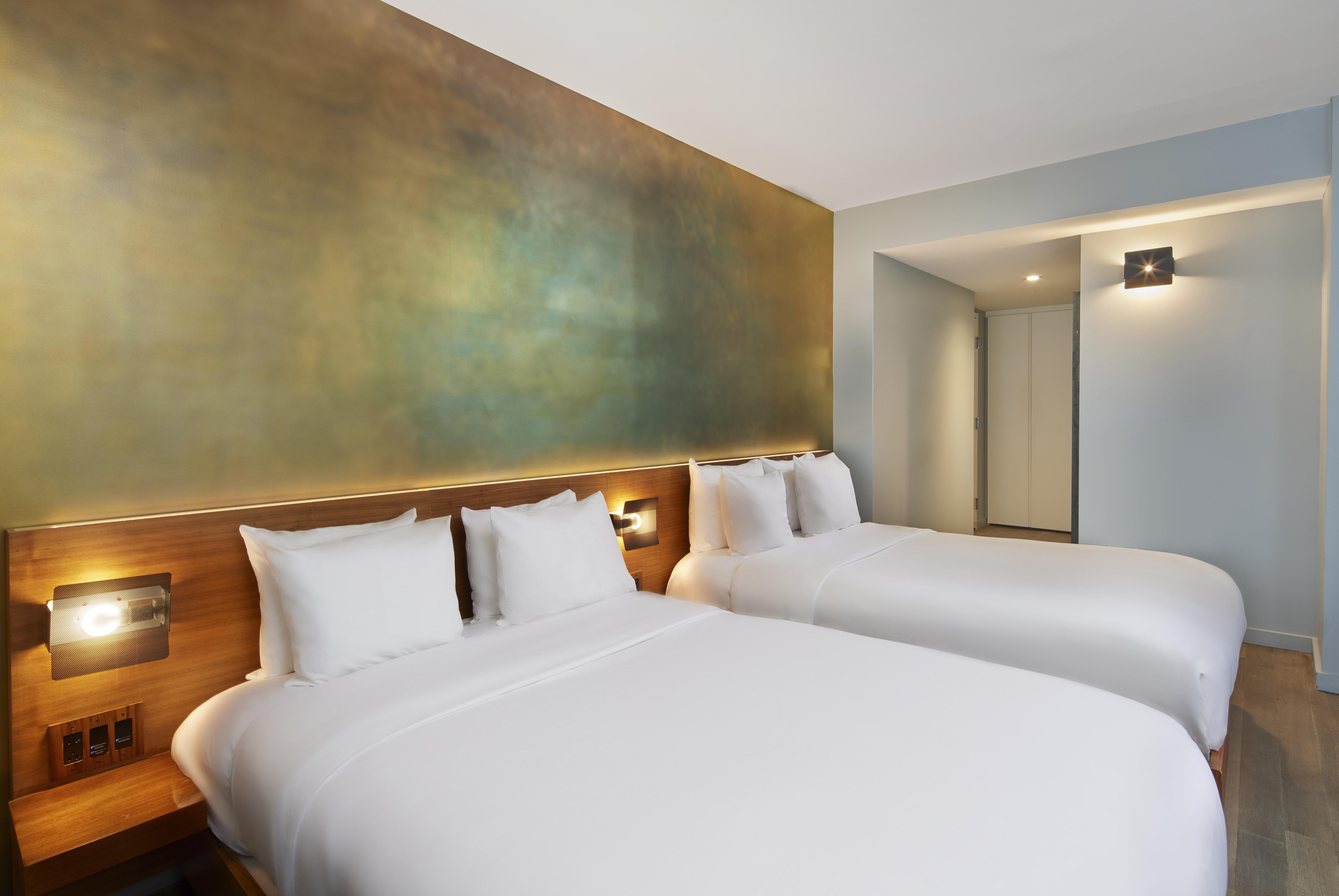 Truss Times Square Hotel 4*