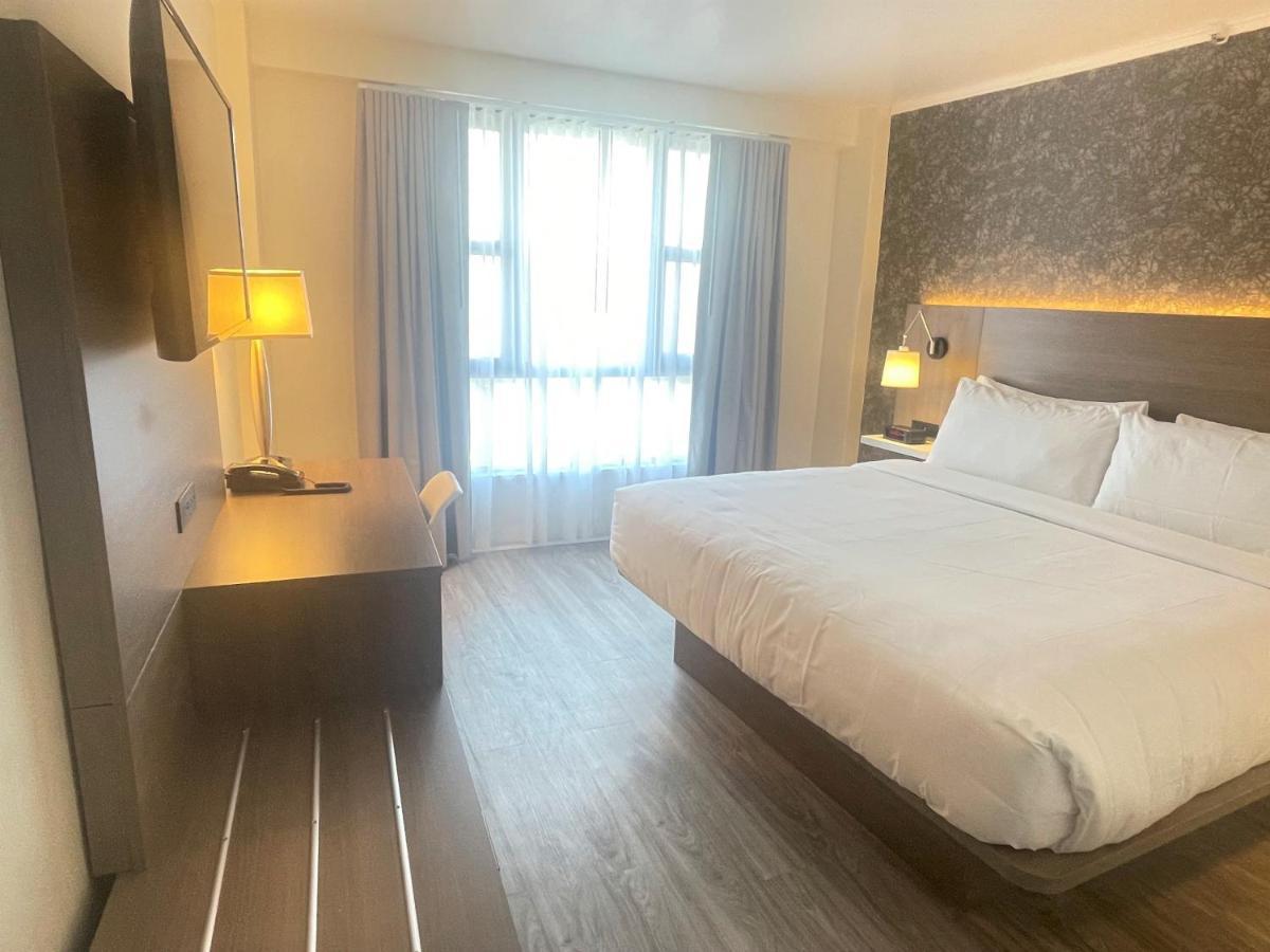 Hotel Garden & - Jfk