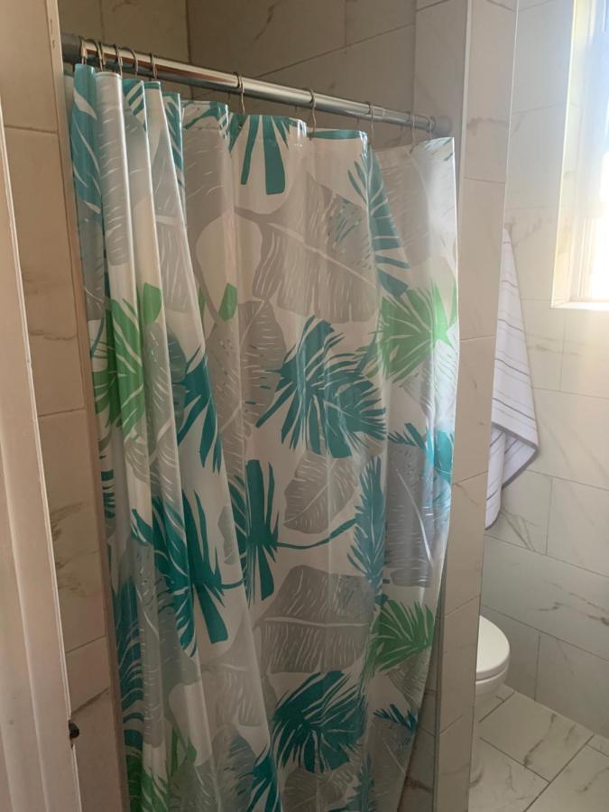 Homestay Urban Jungle Oasis In Queens! New York