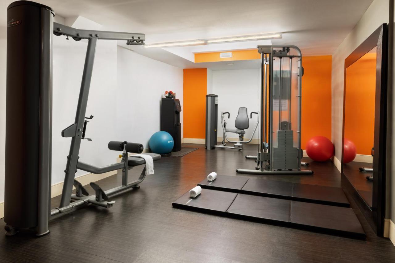 Row Nyc At Times Square New York