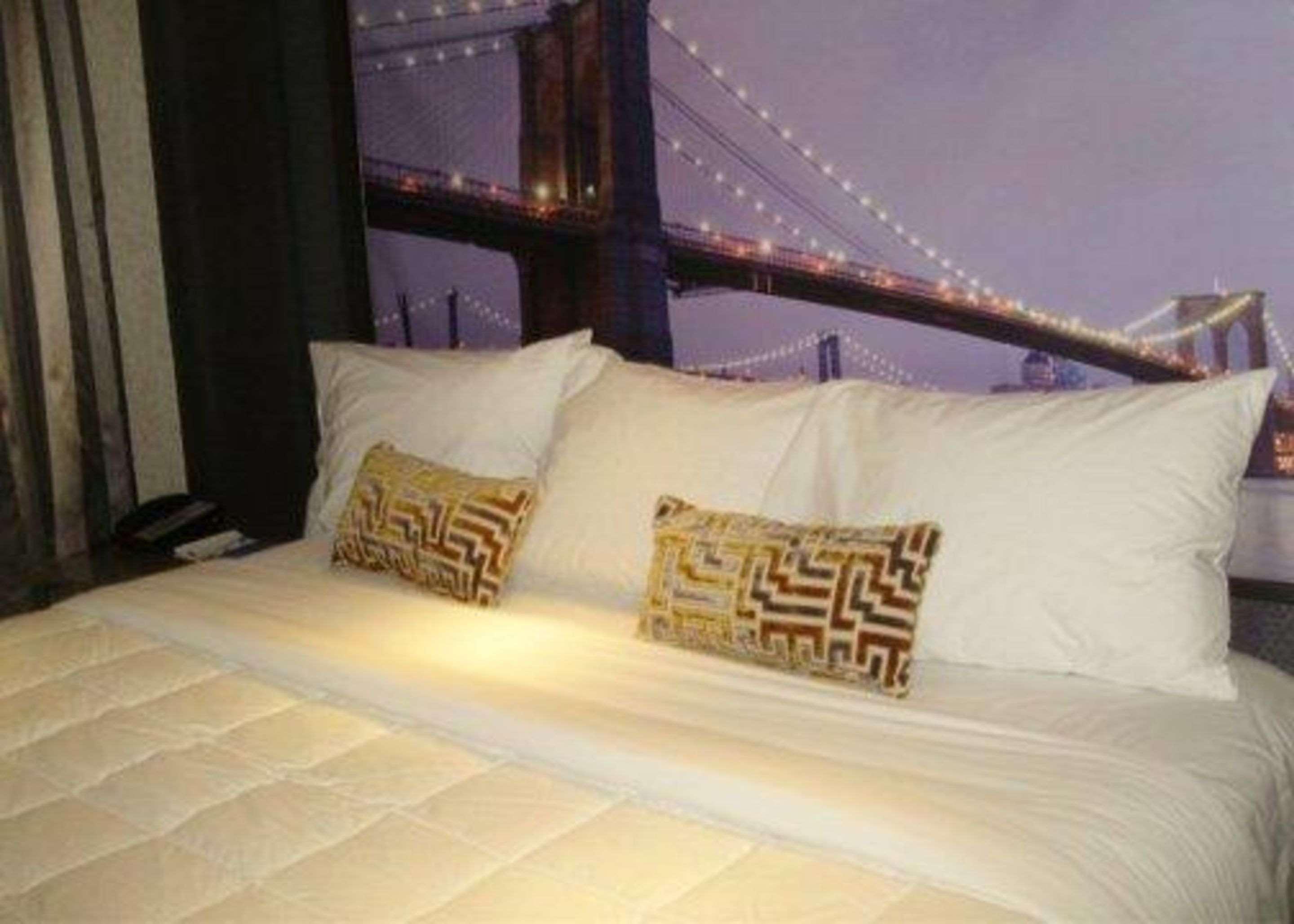 Rodeway Near Jfk Airport Hotel 2*