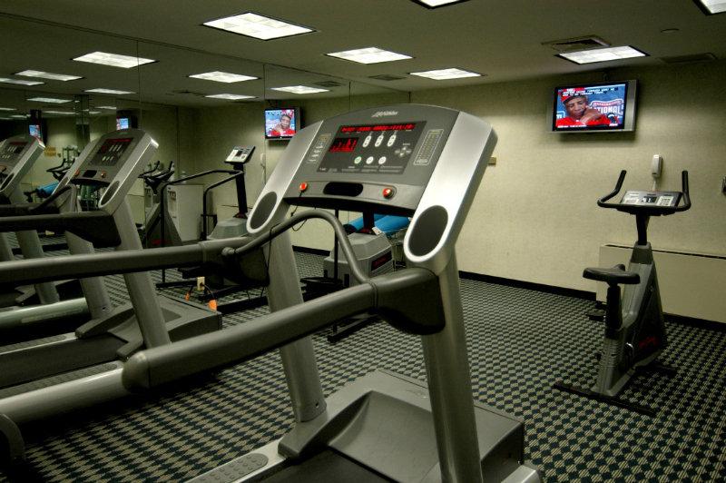 The At Fifth Avenue Hotel