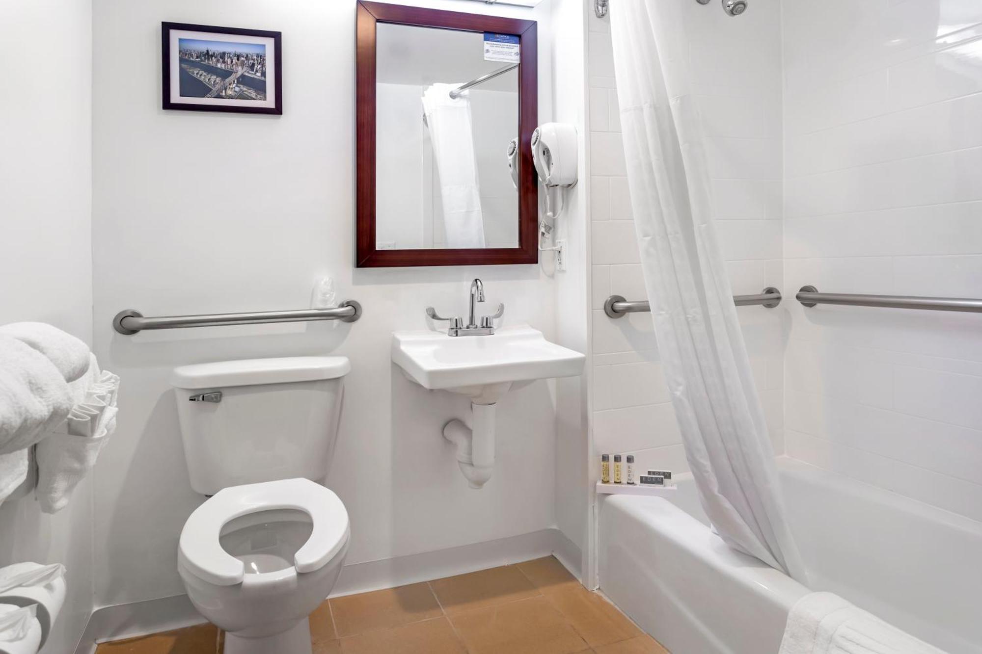 Avion Near Lga Airport, An Ascend Collection Hotel New York