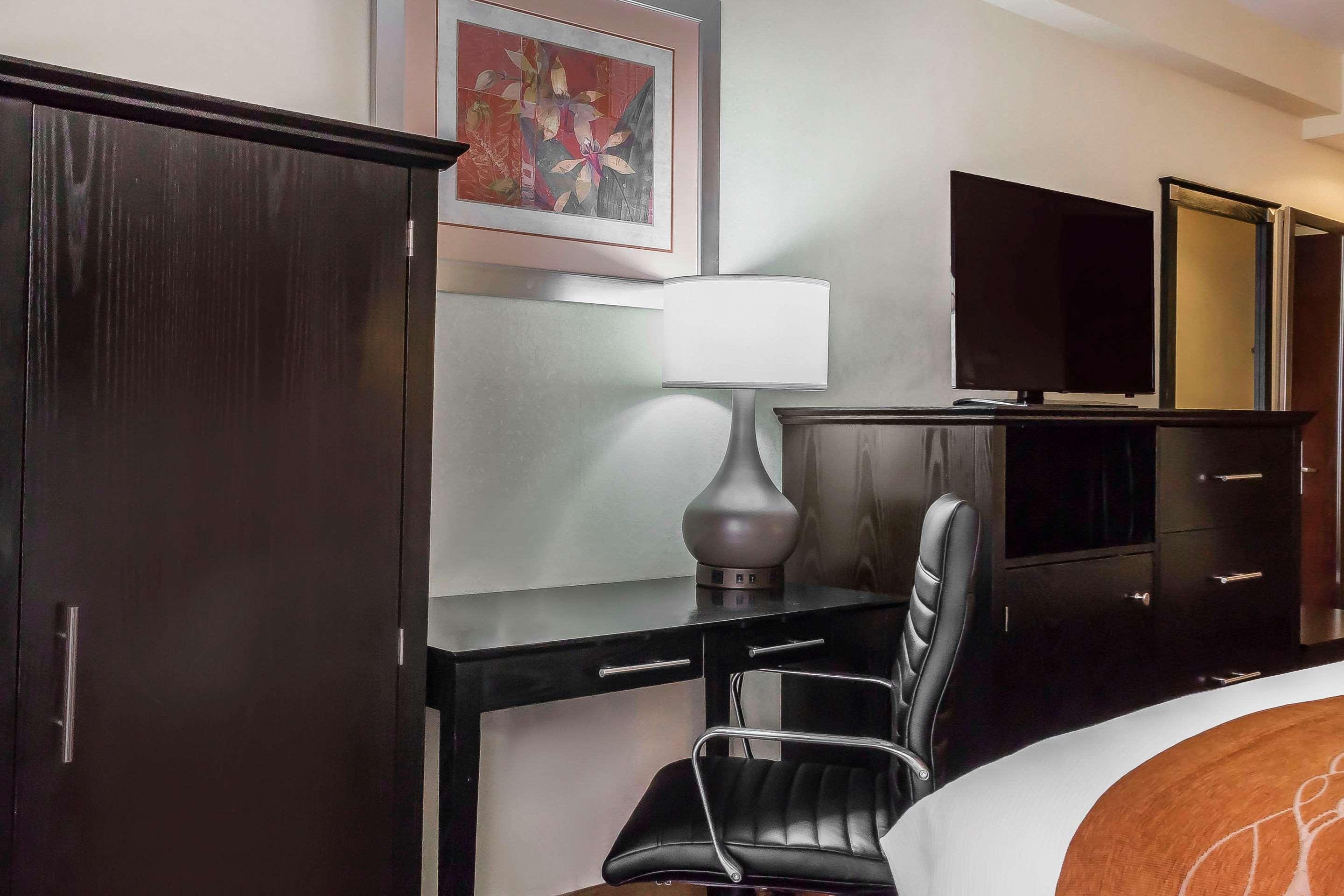 Hotel Comfort & Laguardia Airport