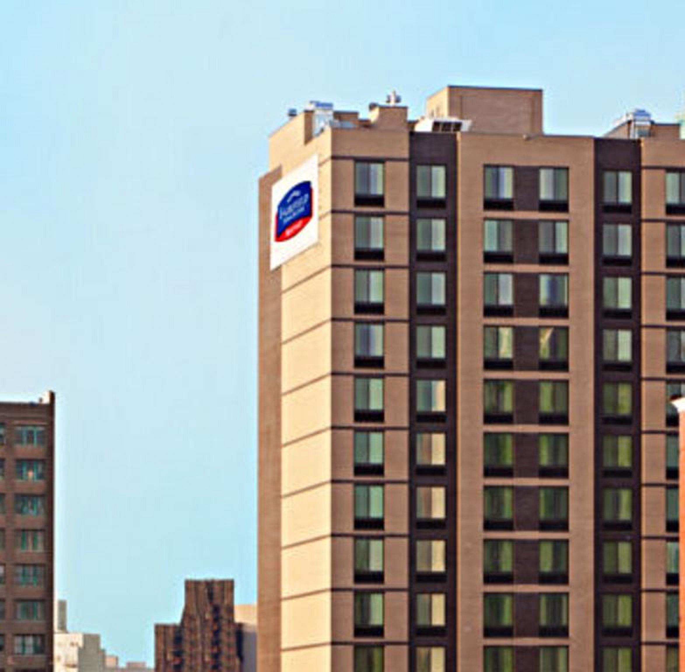 Hotel Fairfield & By Marriott Queens/queensboro Bridge