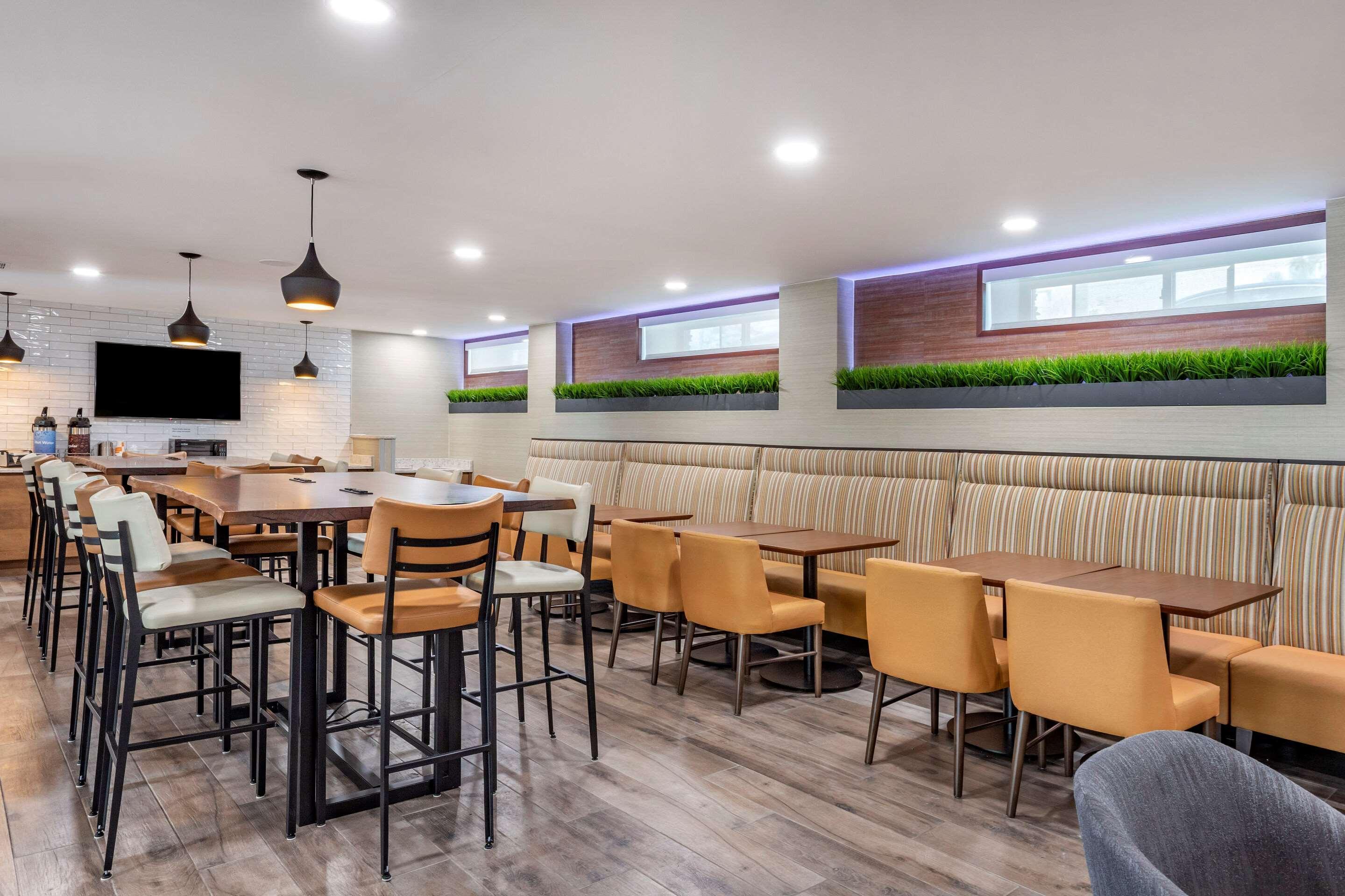Comfort Jfk Airport Hotel 2*