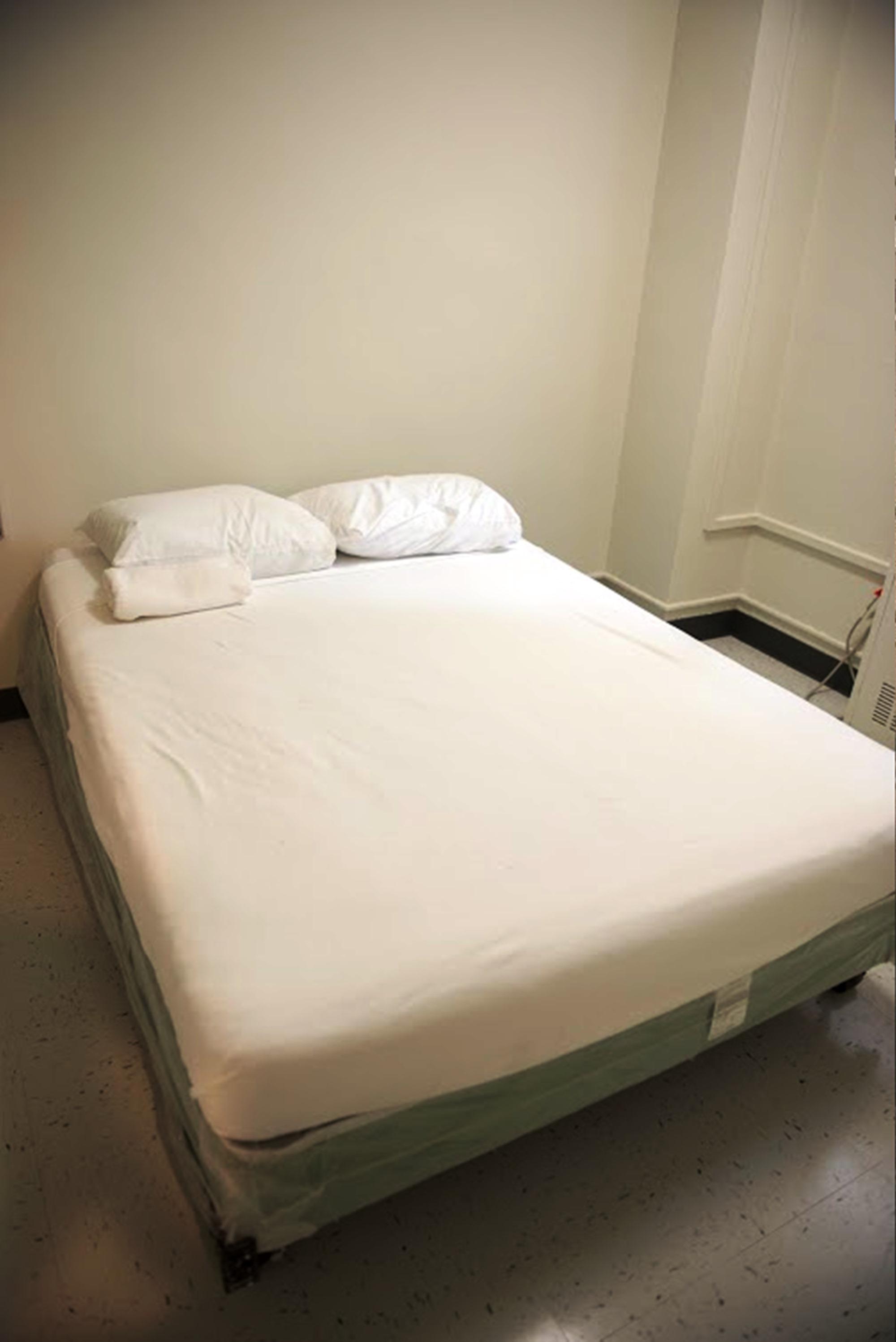 West Side Ymca Hostel *