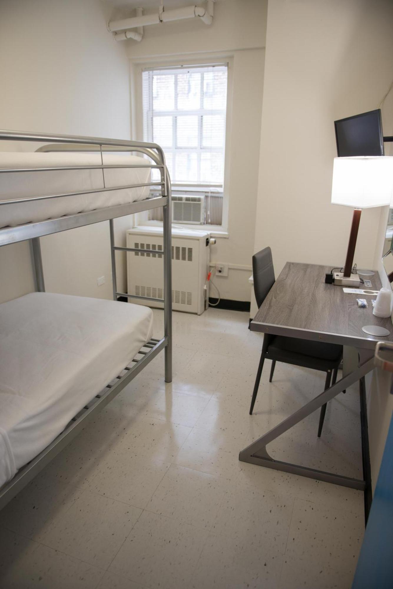 Hostel West Side Ymca *