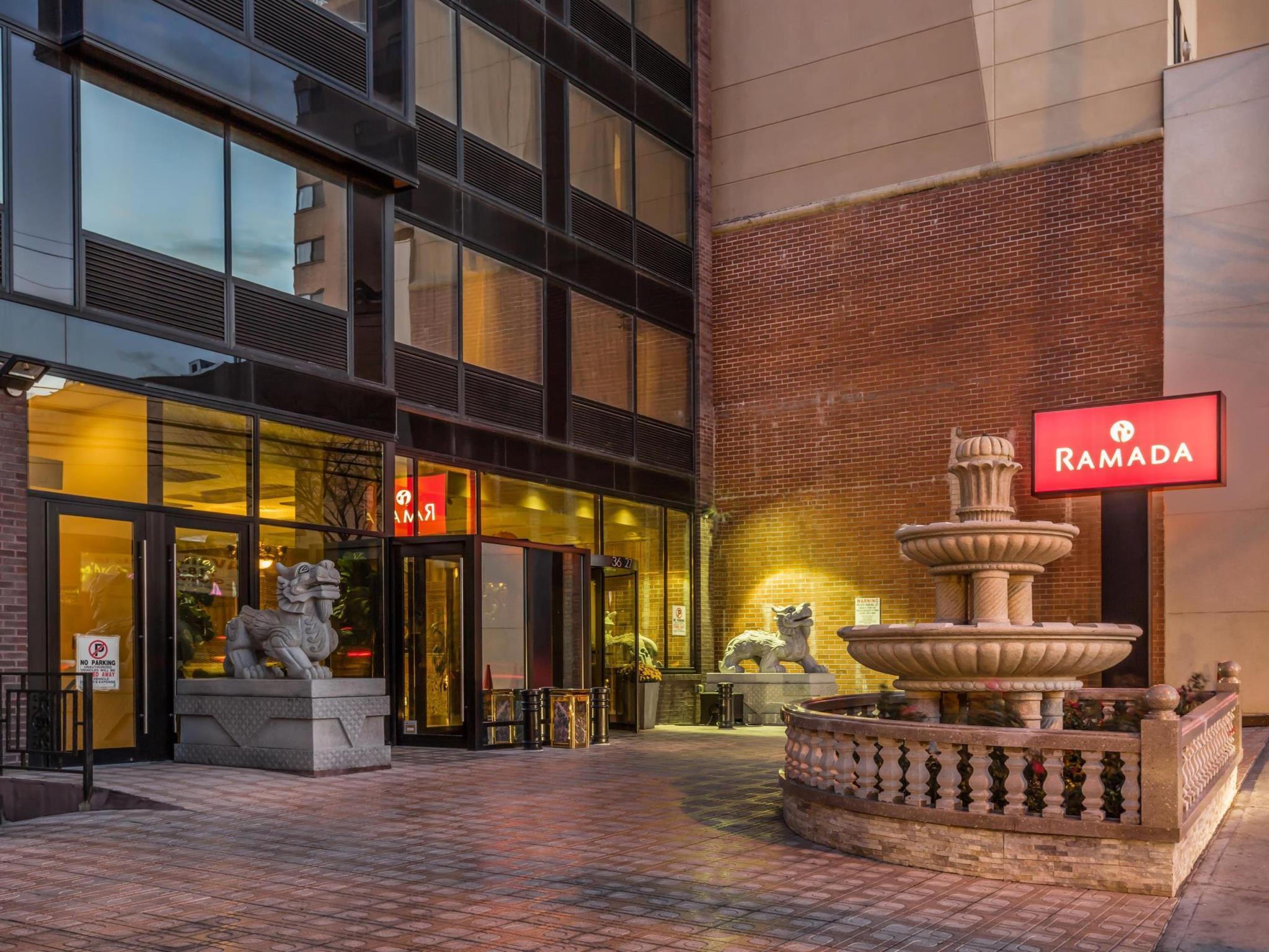 Hotel Ramada By Wyndham Flushing Queens